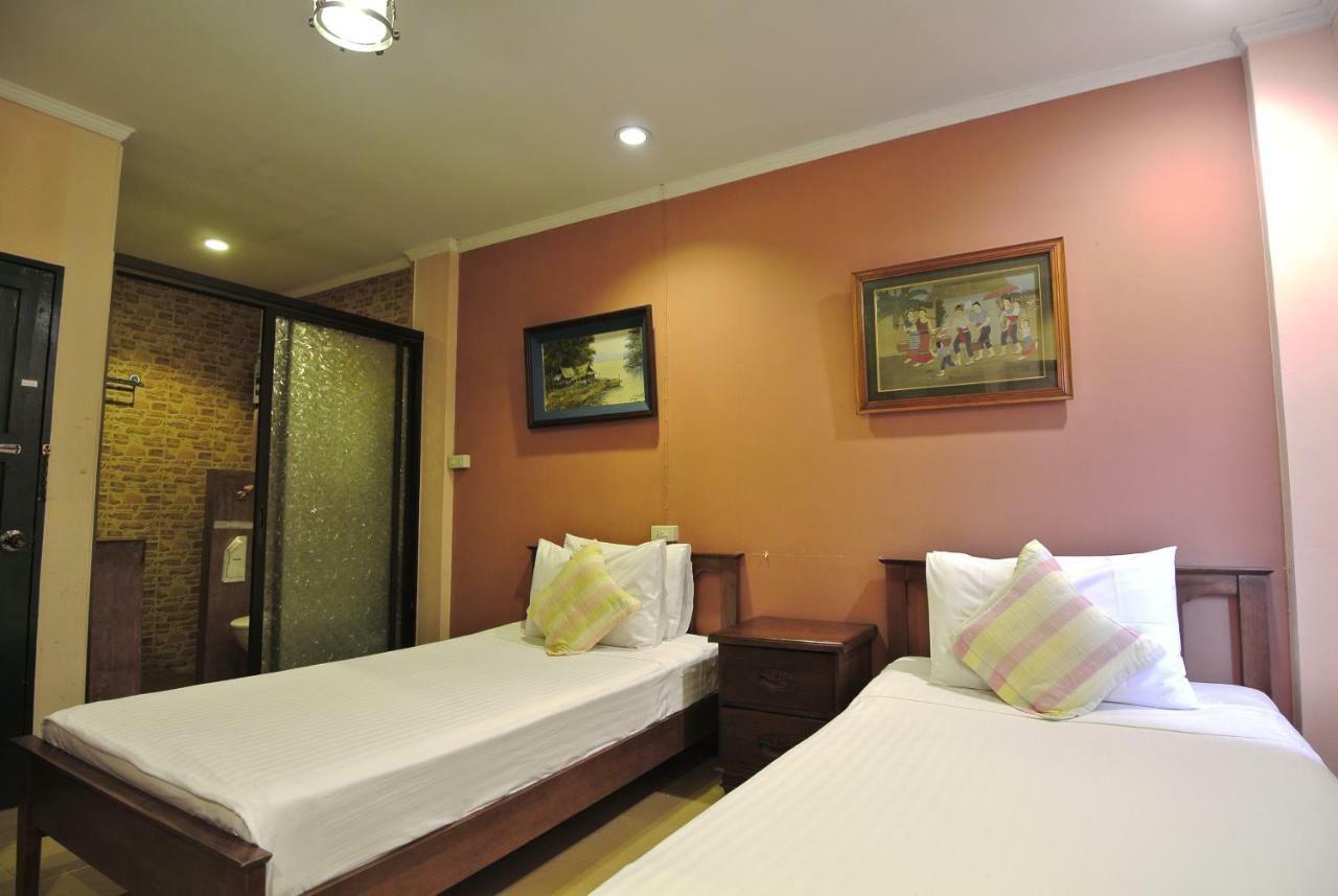 Pensión Pissamorn House 3*
